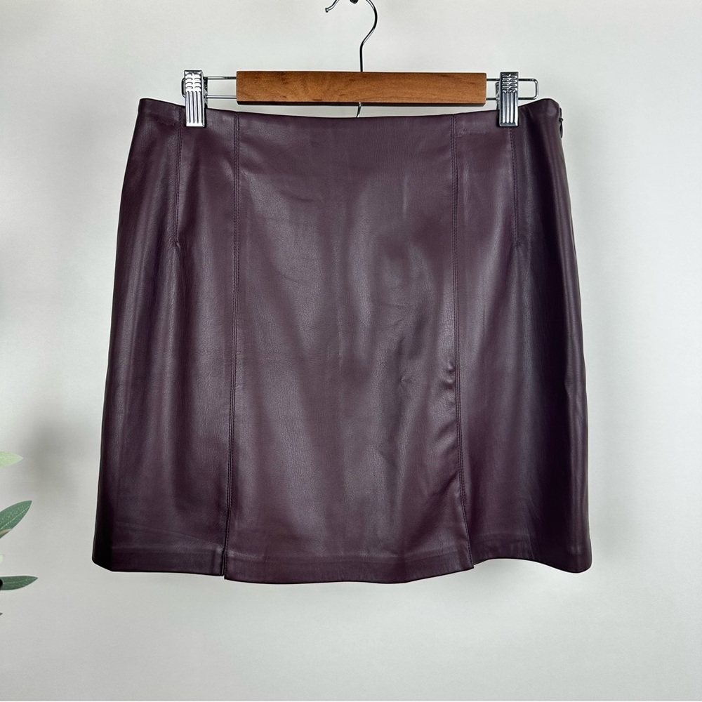 Topshop Faux Leather Mini Skirt Oxblood Slit Y2K Trendy - Picture 3 of 14